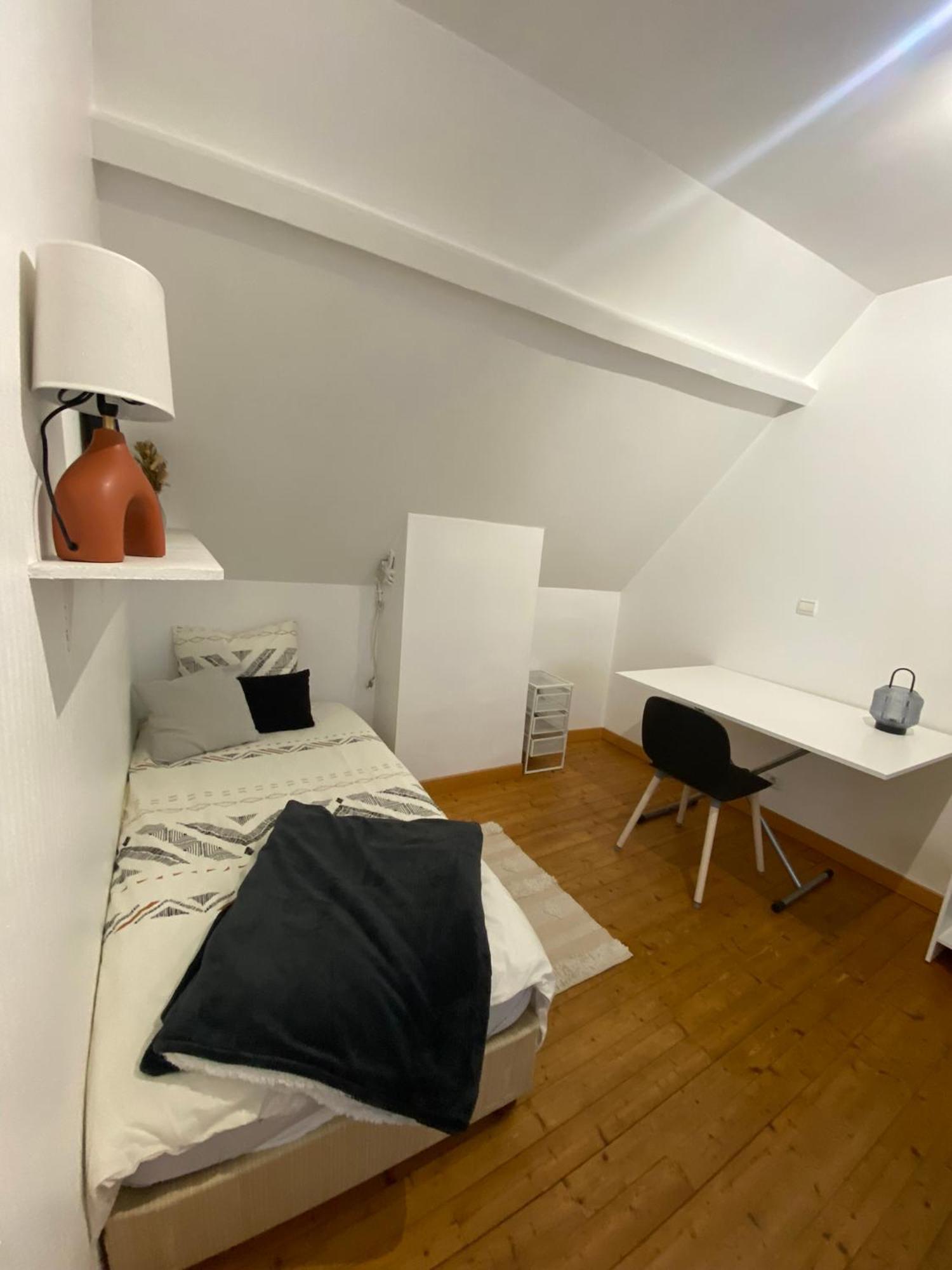 La Grande Amienoise De 7 Chambres, Quartier Calme Et Residentiel Amiens